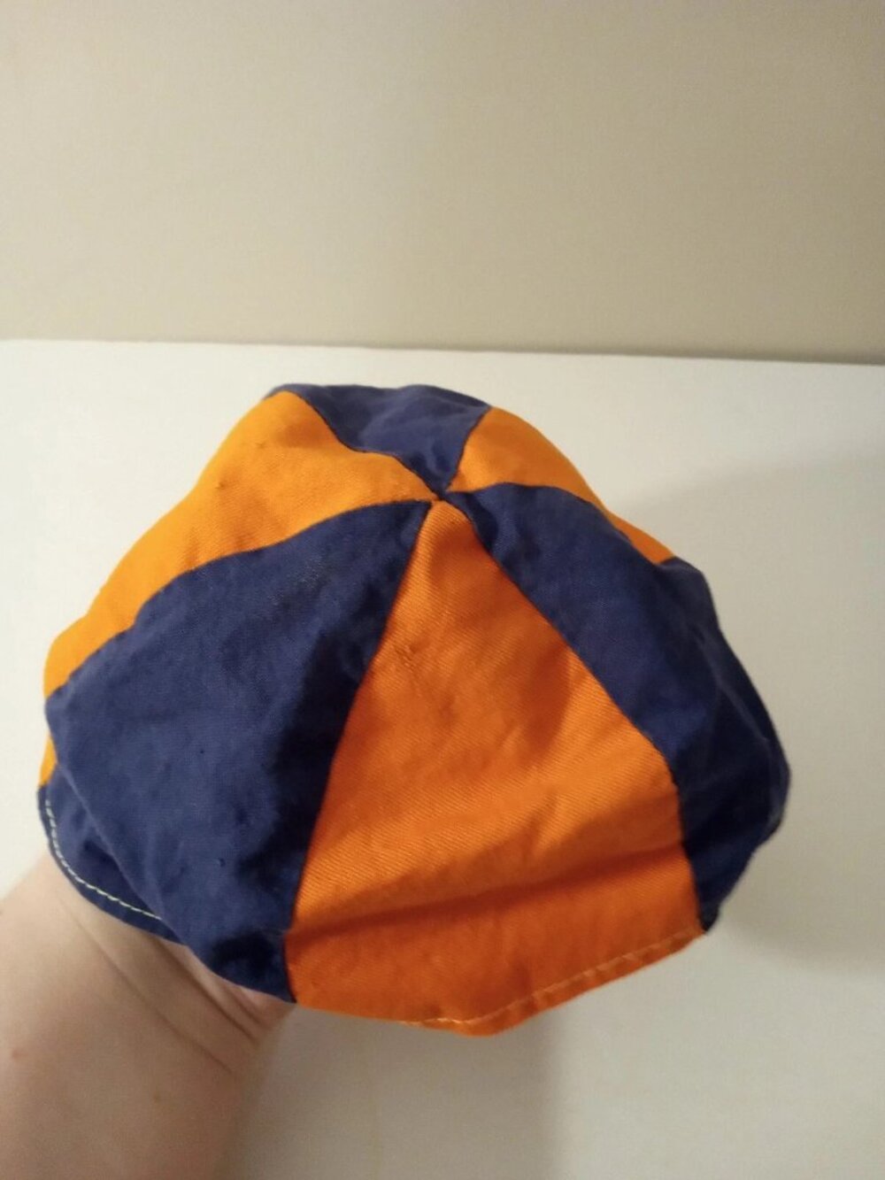 Vintage Homemade Beanie Hat 1970 Children [R12]